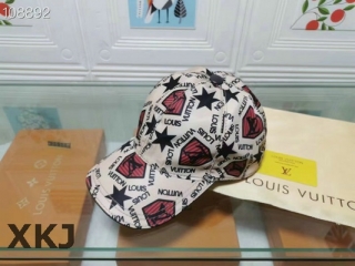 LV Snapback Hat AAA Quality (7)