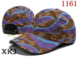 LV Snapback Hat AAA Quality (12)