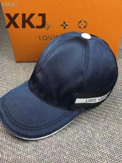 LV Snapback Hat AAA Quality (33)