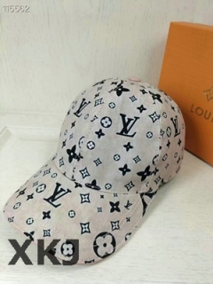 LV Snapback Hat AAA Quality (37)