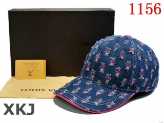 LV Snapback Hat AAA Quality (76)