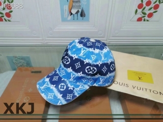 LV Snapback Hat AAA Quality (79)